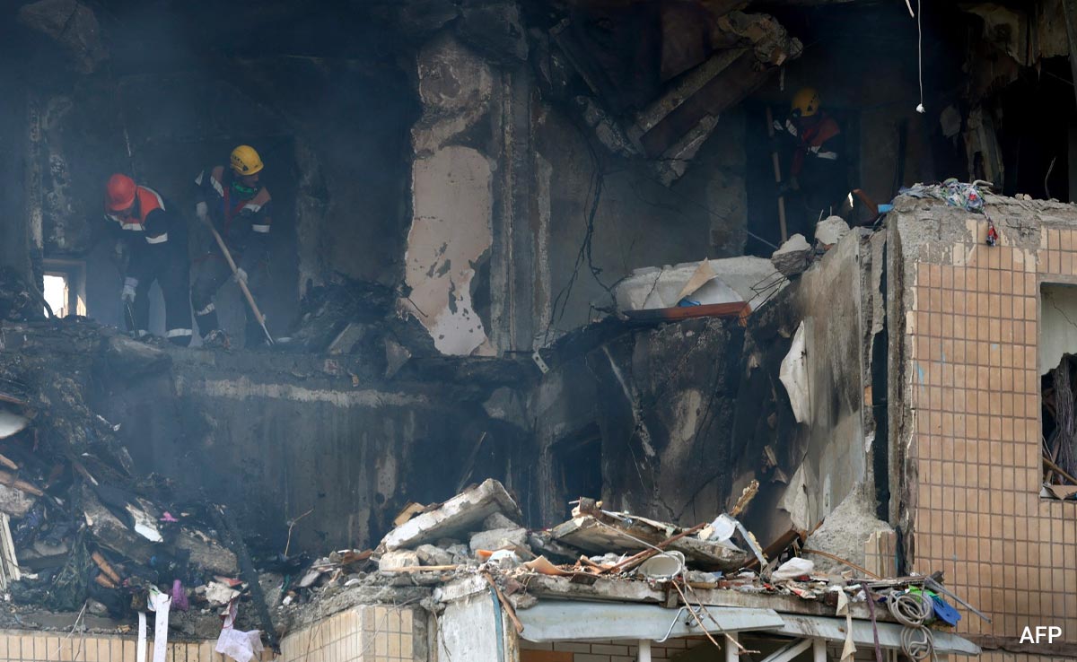 6 Killed In Ukraine As Moscow Says It Intensified Strikes