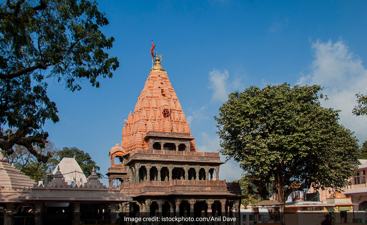 महाकाल मंदिर में 'वीआईपी' प्रवेश को लेकर मध्य प्रदेश हाई कोर्ट ने सुनाया फैसला, जानें क्या कहा