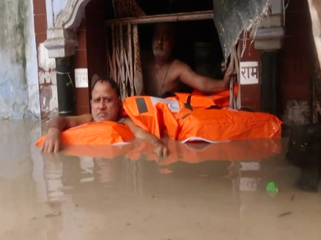 Ground Report: A Ride With The Disaster Response Team Conducting Rescue Ops In Delhi