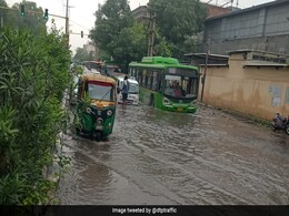 Delhi Traffic Police Issues Advisory In Light Of Waterlogging Delhi Traffic Police Issues Advisory In Light Of Waterlogging