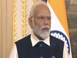 दिल्ली बनी 'दरिया', पीएम मोदी ने LG को फोन कर लिया हालात का जायजा दिल्ली बनी 'दरिया', पीएम मोदी ने LG को फोन कर लिया हालात का जायजा