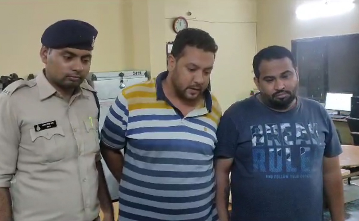 नकली गुटखा बनाने वाले गिरोह का पर्दाफाश, 3 आरोपियों को किया गया गिरफ्तार