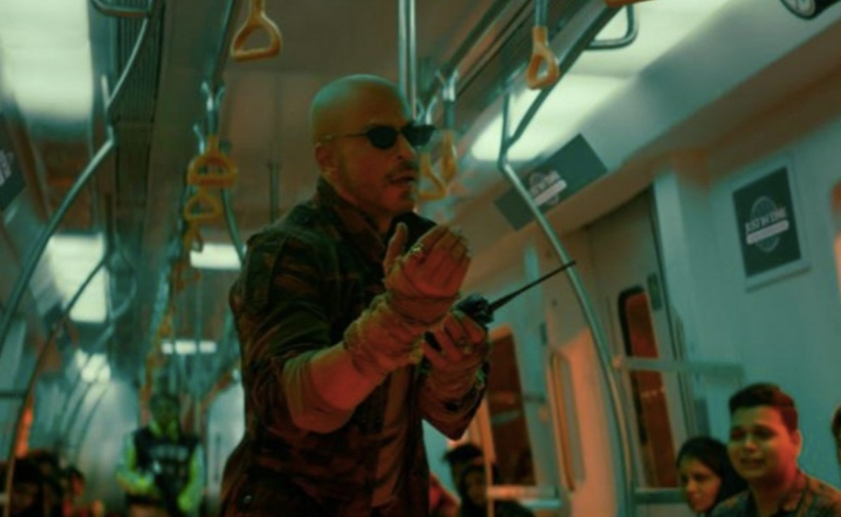 10 On 10 If You Guess Who Choreographed Shah Rukh Khan's <I>Beqarar Karke</I> Dance In <I>Jawan</I>