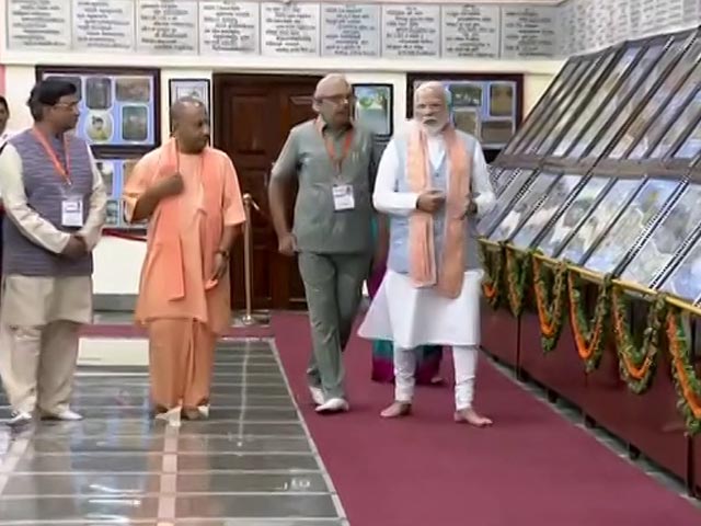PM Modi At Gita Press For Centenary Celebrations