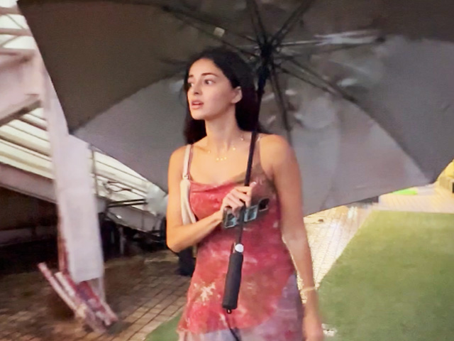 Thank You Sir, Ananya Panday Will Carry Her Own Umbrella