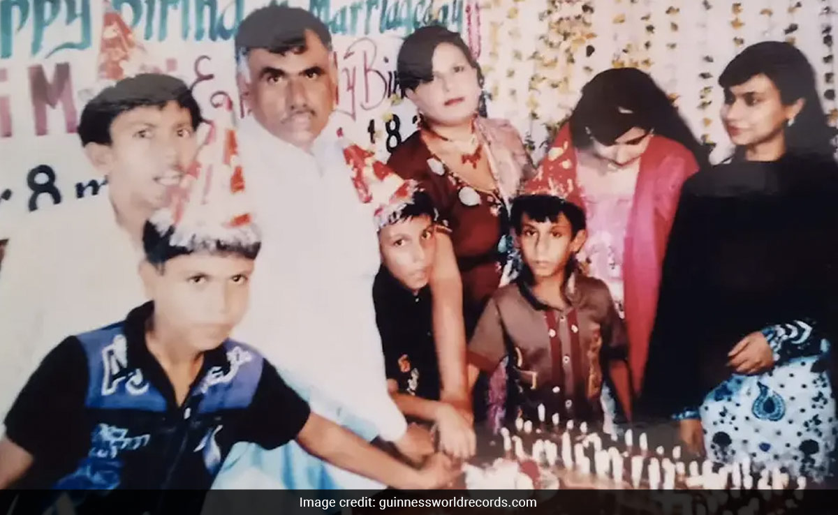 This Pakistani Family Holds Guinness World Record For Being Born On Same Day
