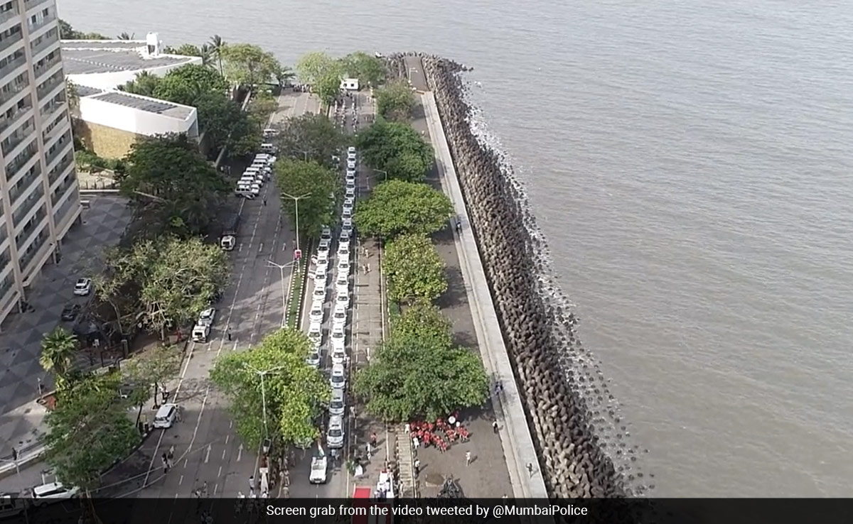 Mumbai Police Gets Over 200 New Vehicles For Patrolling, Women's Safety