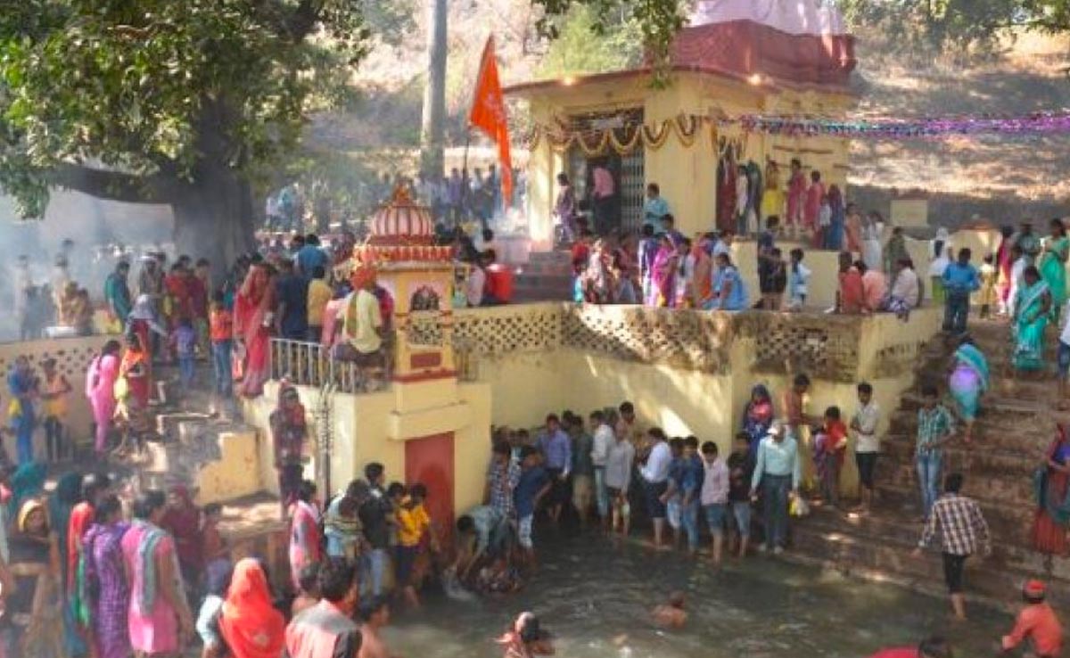 झाबुआ : 'कड़कनाथ' को मिला जीआई टैग, बांस से बने प्रोडक्ट भी हैं दुनियाभर में फेमस