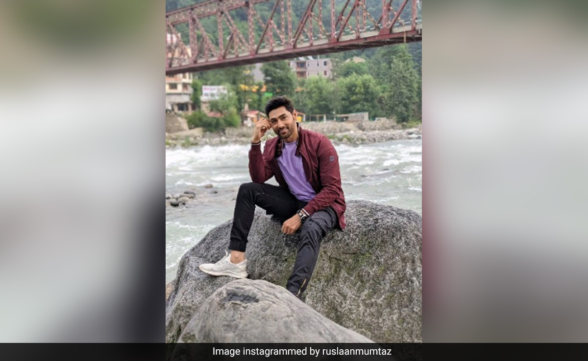 हिमाचल की मूसलाधार बारिश के बीच फंसे एक्टर रुसलान मुमताज, सुनाई आपबीती, वीडियो देख आपका भी दहल जाएगा दिल