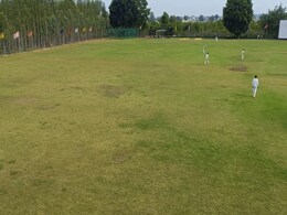 बस्तर में किसान ने कर दिया कमाल, बना दिया 'ईडन गार्डन' जैसा स्टेडियम बस्तर में किसान ने कर दिया कमाल, बना दिया 'ईडन गार्डन' जैसा स्टेडियम