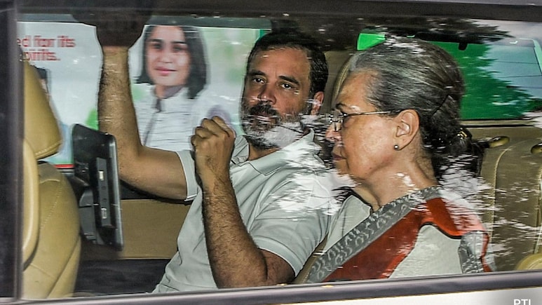 नेशनल हेराल्ड केस: क्‍या बढ़ेंगी सोनिया और राहुल गांधी की मुश्किलें, ED की चार्जशीट पर आज फैसला