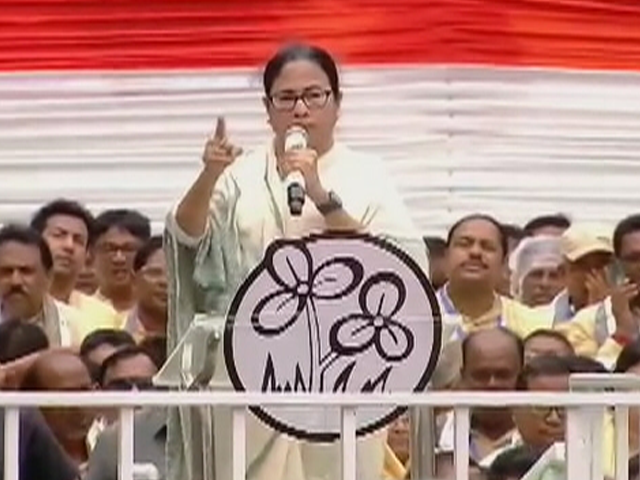 पश्चिम बंगाल में भी मणिपुर जैसी दो घटनाओं के आरोप लगे