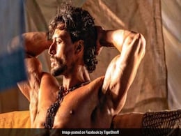 Viral Photos: गुस्से में हैं टाइगर श्रॉफ ? क्यों कहा मुझे बस तलवार देदो ? Viral Photos: गुस्से में हैं टाइगर श्रॉफ ? क्यों कहा मुझे बस तलवार देदो ?