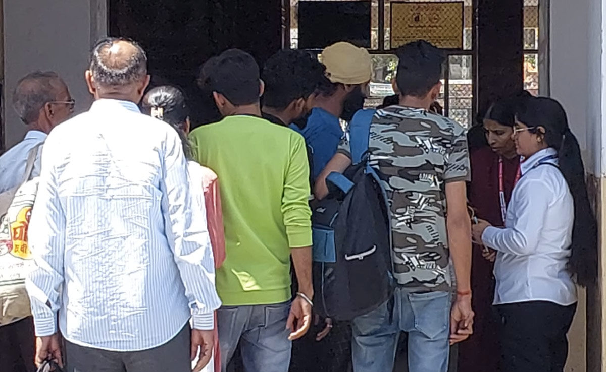 बिना टिकट यात्रा करने वाले सावधान! जोधपुर रेल मंडल ने 24 हजार बेटिकट यात्रियों पर लगाया जुर्माना