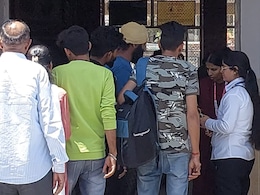 रेल टिकट कटाने के नियम में ये बड़ा बदलाव, अब वेटिंग पर लगेगी लगाम, भीड़ भी कम होगी रेल टिकट कटाने के नियम में ये बड़ा बदलाव, अब वेटिंग पर लगेगी लगाम, भीड़ भी कम होगी