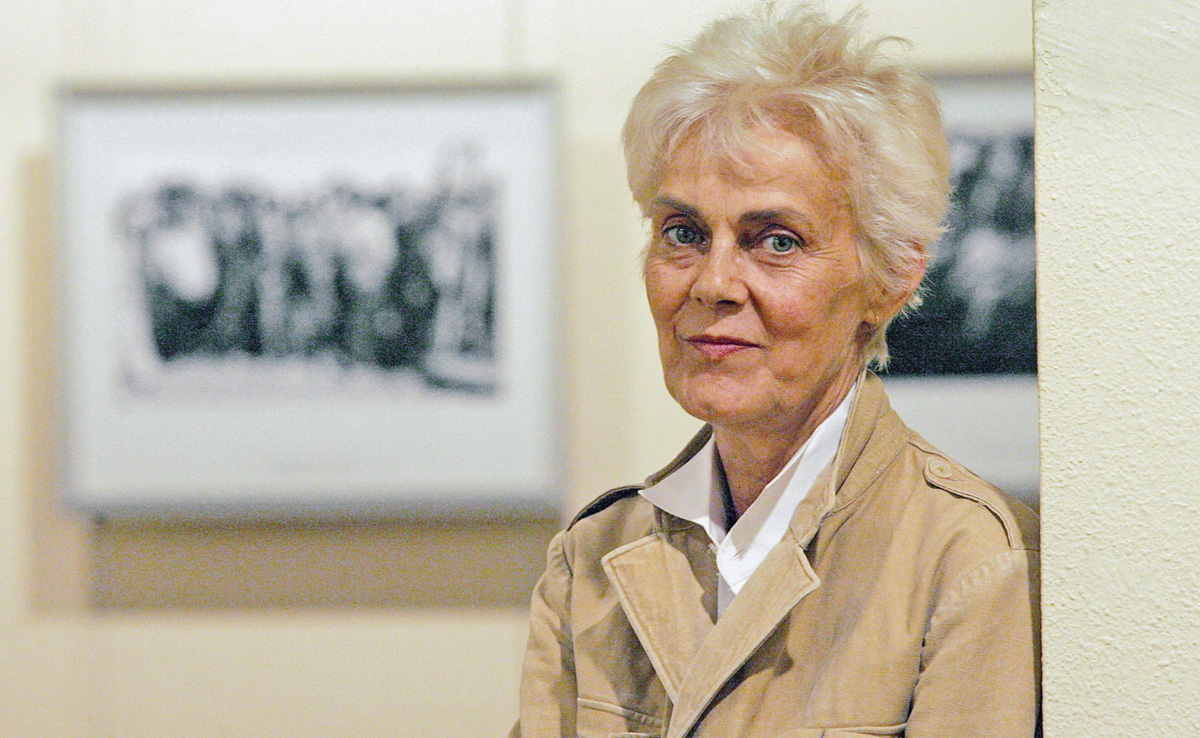 French War Photographer Marie-Laure De Decker Dies At 75