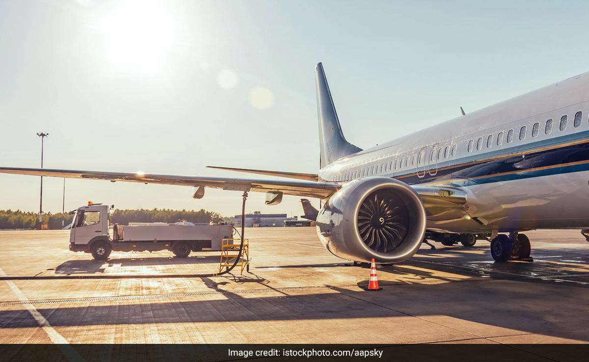 Jet Fuel Price Cut 6.5%, Commercial Cooking Gas By Rs 69 Per Cylinder