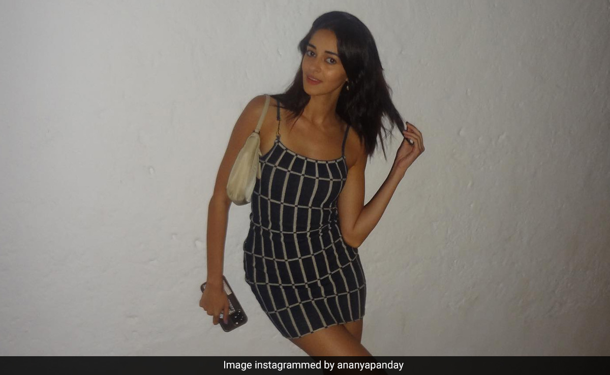 New Pics From Ananya Panday's Ibiza Album Has BFF Suhana Khan's Heart