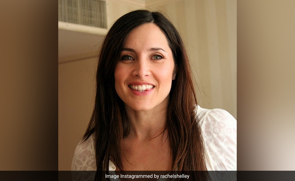 From Elizabeth In <i>Lagaan</i> To <i>Kohrra</i>: A Timeline Of Rachel Shelley's Last 22 Years