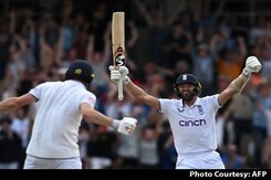 England Beat Australia By Three Wickets To Keep Ashes Alive England Beat Australia By Three Wickets To Keep Ashes Alive