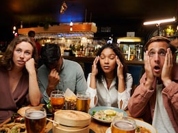 8 Kinds Of Annoying People We All Encounter At Restaurants