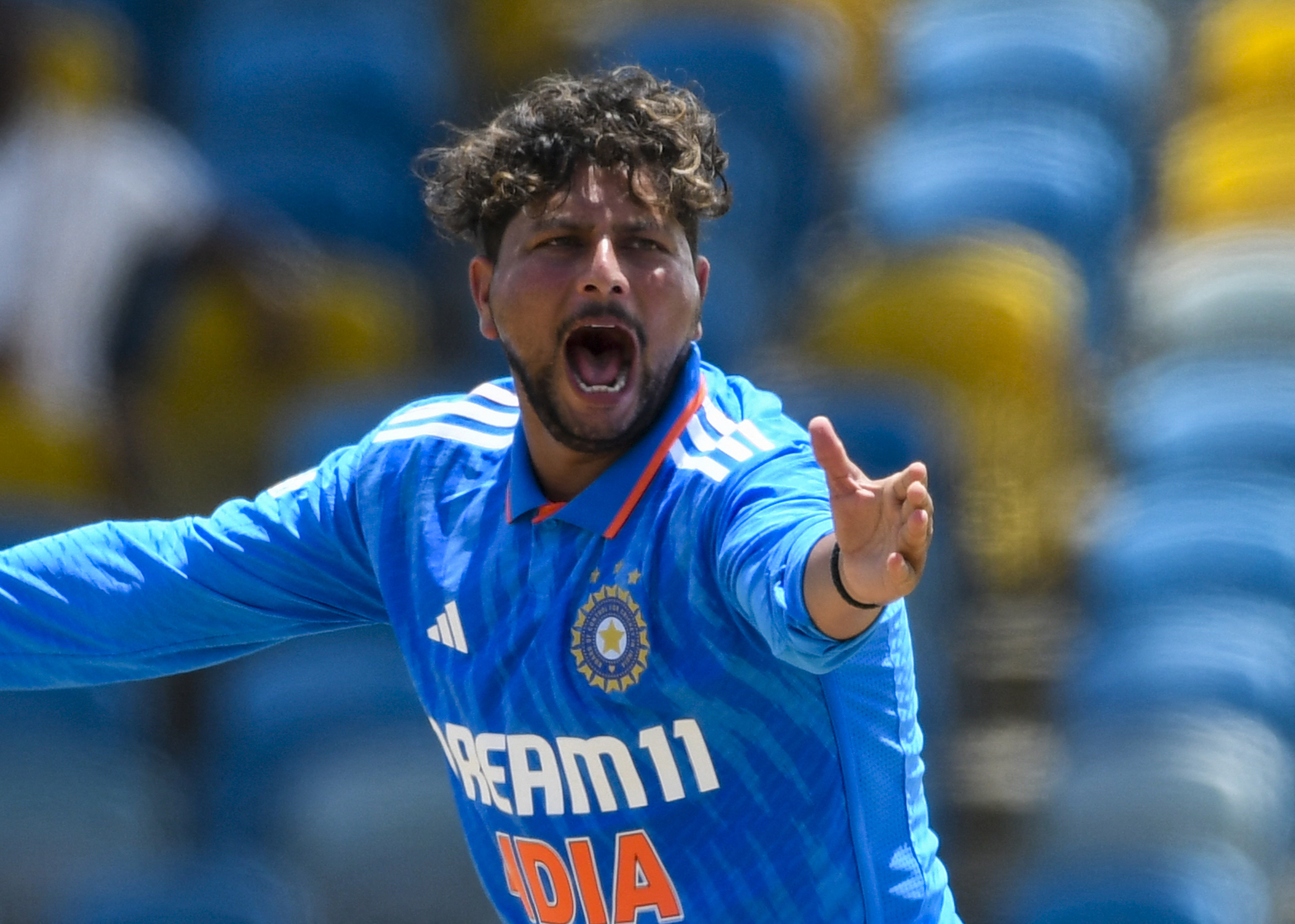 IND vs WI 1st ODI: जडेजा-कुलदीप ने किया कमाल, भारतीय टीम के इतिहास में पहली बार हुआ ऐसा