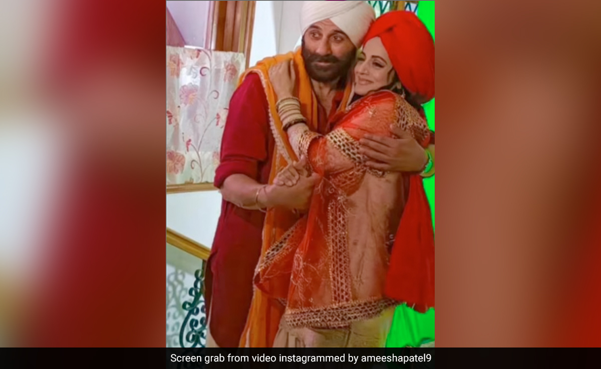 Ameesha Patel Recalls How Sunny Deol "Took Charge" When She Fell Sick On <i>Gadar 2</i> Sets: "Real Life Tara"