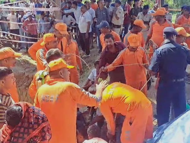 NDRF ने बिहार के नालंदा में गहरे बोरवेल में गिरे 3 साल के बच्‍चे का किया रेस्क्यू