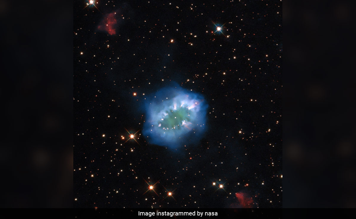 NASA Shares Dazzling Shot Of Cosmic Necklace Located 15,000 Light Years Away