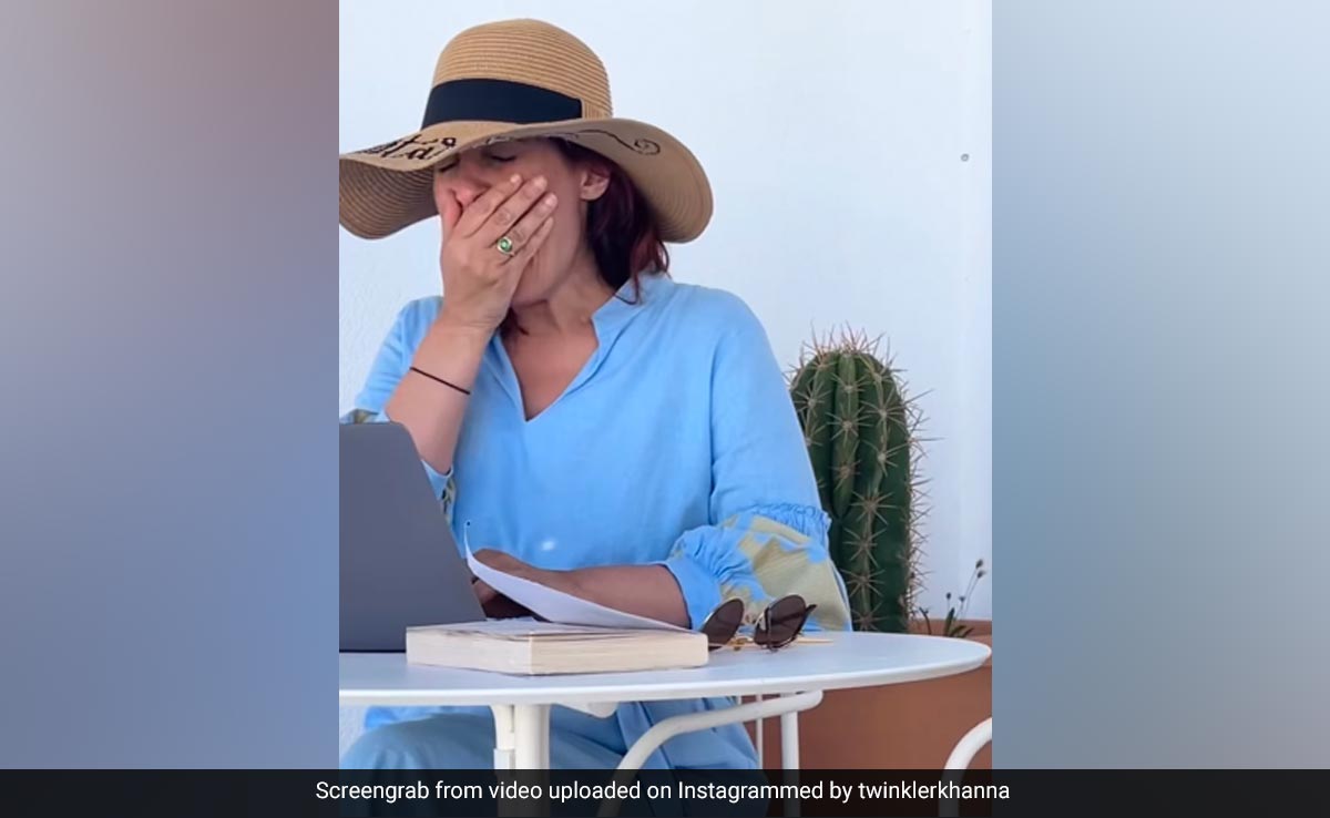 The Two Sides Of "Student Life" Hilariously Documented By Twinkle Khanna