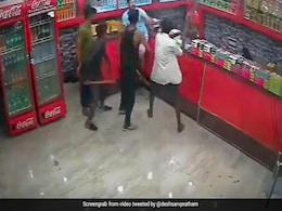Video: Delhi Tourist Chased, Beaten In Agra, Kept Pleading To Be Spared Video: Delhi Tourist Chased, Beaten In Agra, Kept Pleading To Be Spared