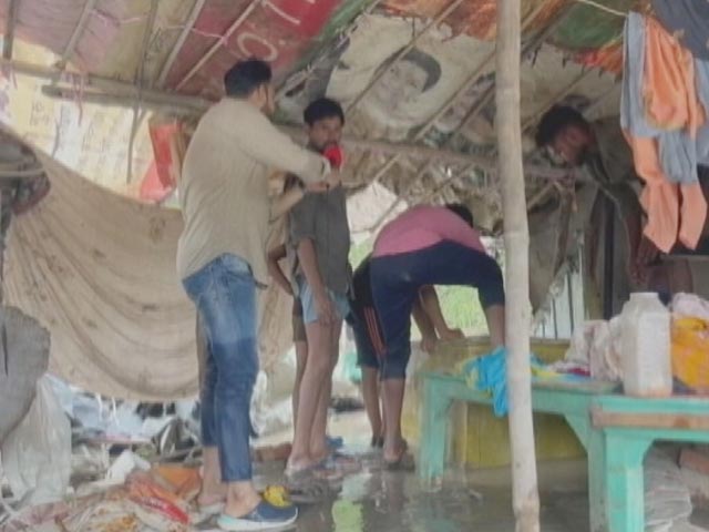 दिल्ली में बाढ़ से तबाही के बाद पीड़ितों का छलका दर्द