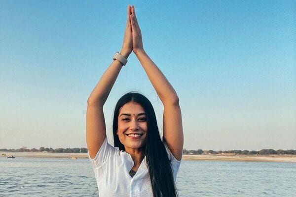 Radhika Bose Shares Quick Full-Body Workout for Muscle Building and Abs