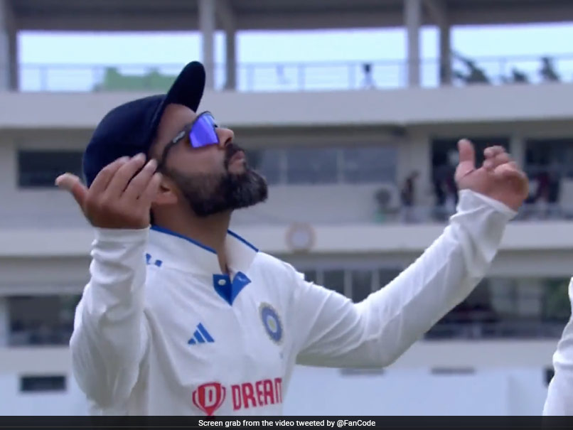 Watch: Virat Kohli's On Field Dance 'Reminds Us It's Friday Night'. Internet Impressed