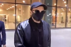 Paparazzi's Shout Out To Ranveer's <i>Rocky Aur Rani Ki Prem Kahani</i> Trailer Paparazzi's Shout Out To Ranveer's <i>Rocky Aur Rani Ki Prem Kahani</i> Trailer