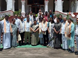 "खौफ में लोग, हजारों हुए बेघर" : मणिपुर दौरे से लौटकर अधीर रंजन चौधरी ने बताया कैसे हैं हालात?