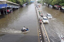 PM Modi Speaks To Delhi Lt Governor Over Flood Situation PM Modi Speaks To Delhi Lt Governor Over Flood Situation