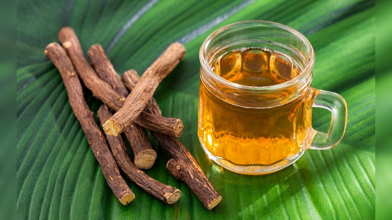 क्या आप जानते हैं कि मुलेठी खाने से कौन सी बीमारियां दूर होती हैं? जानिए सेवन का सही तरीका