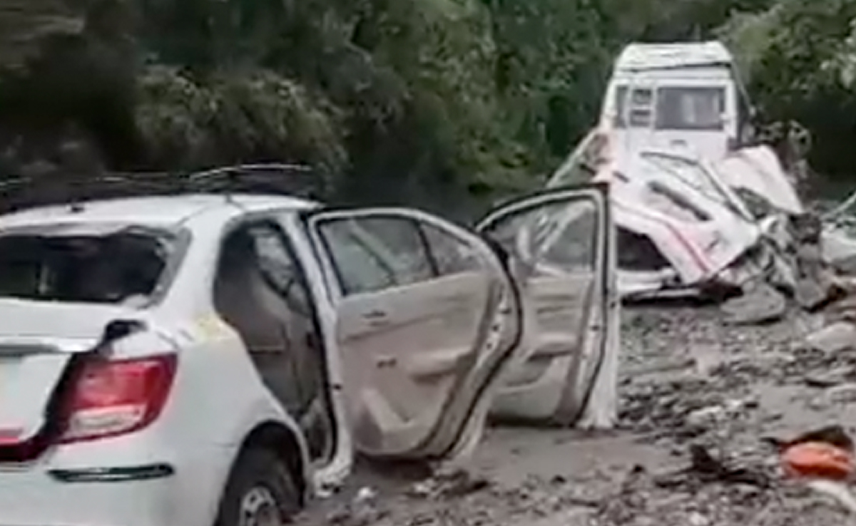 Four Killed As Boulders Tumbling Downhill Crush Vehicles In Uttarakhand