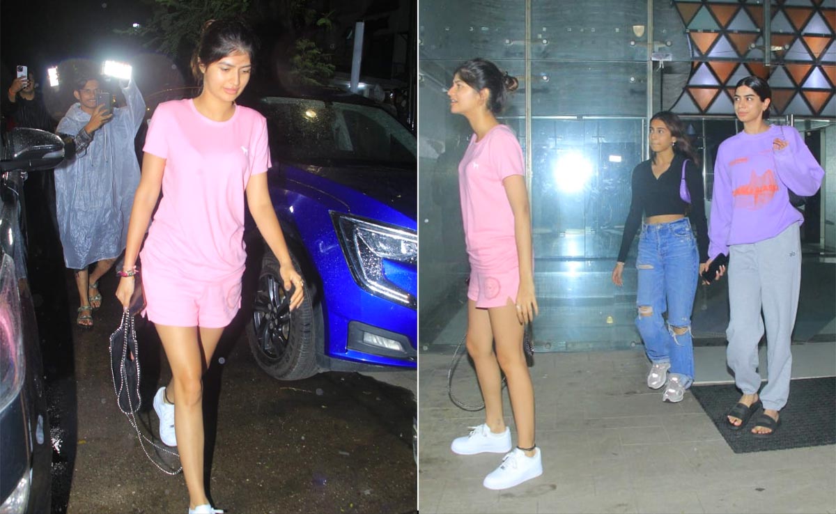 Pics: Anjini Dhawan, Khushi Kapoor Hung Out At Shanaya's House Last Night