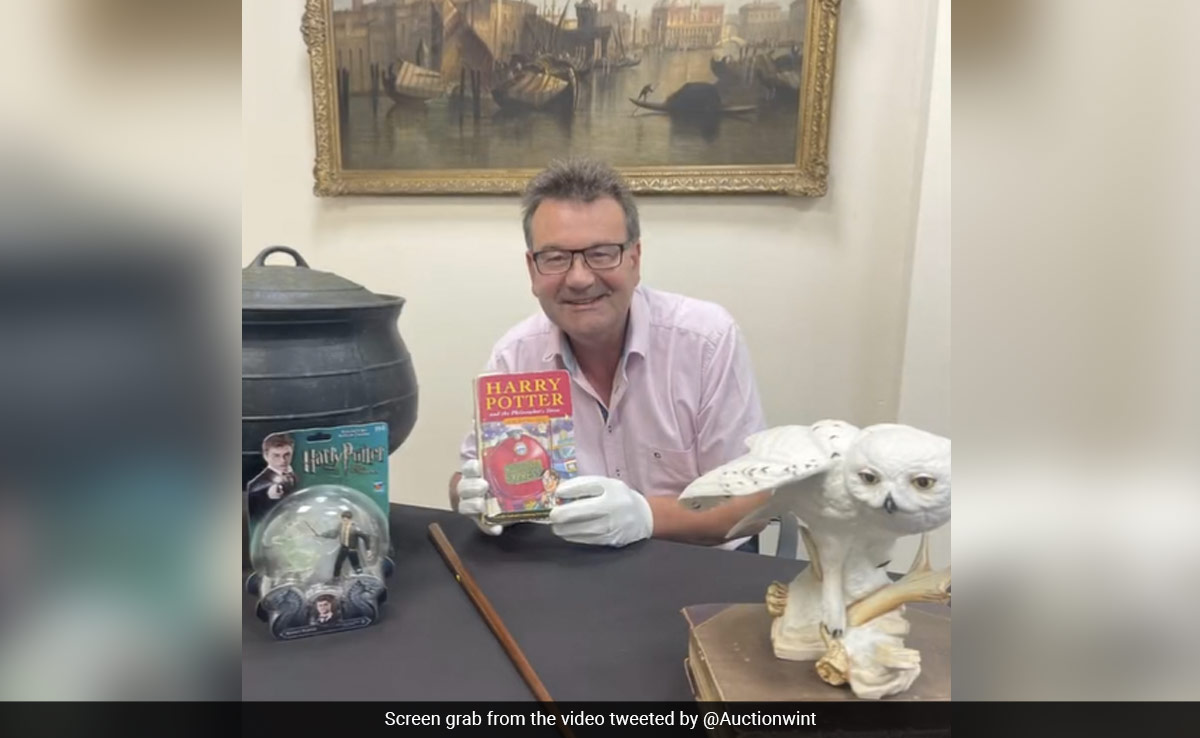 Rare Harry Potter Book Bought For 30 Pence Sells For 10,500 Pounds At An Auction