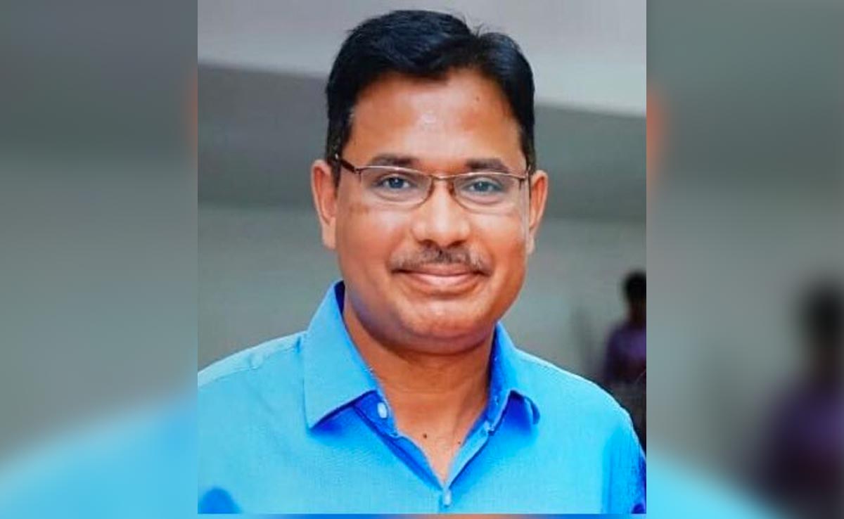 कोटा : मिड डे मील का स्वाद चखकर कलेक्टर ने बच्चों से पूछा, 'खाना कैसा है?'