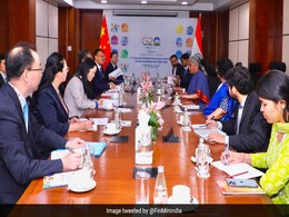 Finance Minister, Chinese Counterpart Meet, Discuss Global Debt Issues Finance Minister, Chinese Counterpart Meet, Discuss Global Debt Issues