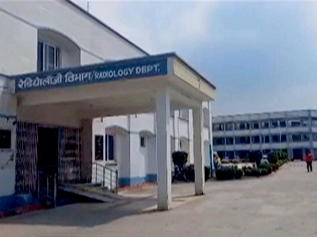 रुद्रपुर में बन रहे मेडिकल कॉलेज के 14 निर्माणाधीन भवनों का ढांचा ध्वस्त करने का आदेश