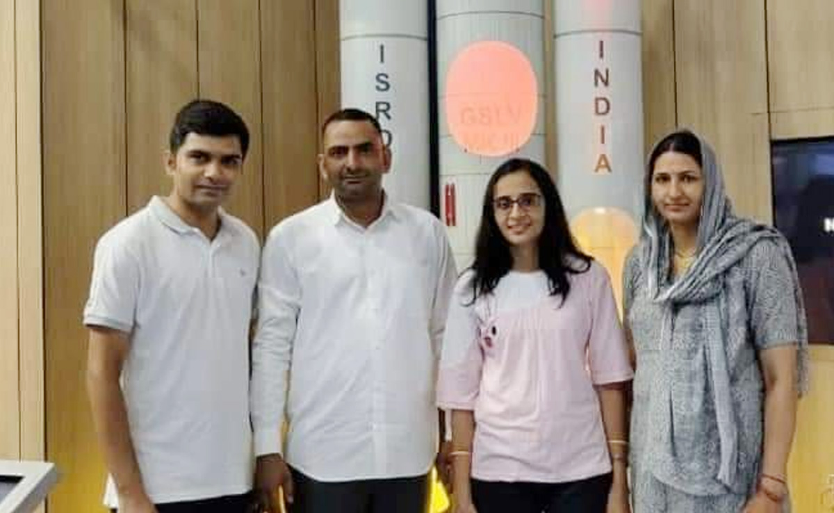 डीडवाना की बेटी सुनीता बनीं चंद्रयान-3 मिशन का हिस्सा, सेंसर बनाने में निभाई अहम भूमिका