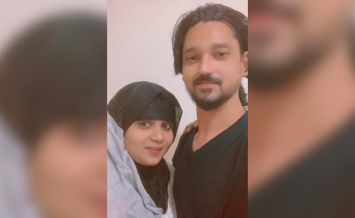 घर छोड़कर भागी दो बच्चों की मां, कुवैत में प्रेमी संग रचाई शादी
