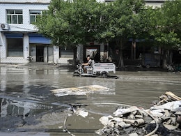 4 Dead, Over A Dozen Missing As China Struggles With Extreme Floods, Heat 4 Dead, Over A Dozen Missing As China Struggles With Extreme Floods, Heat