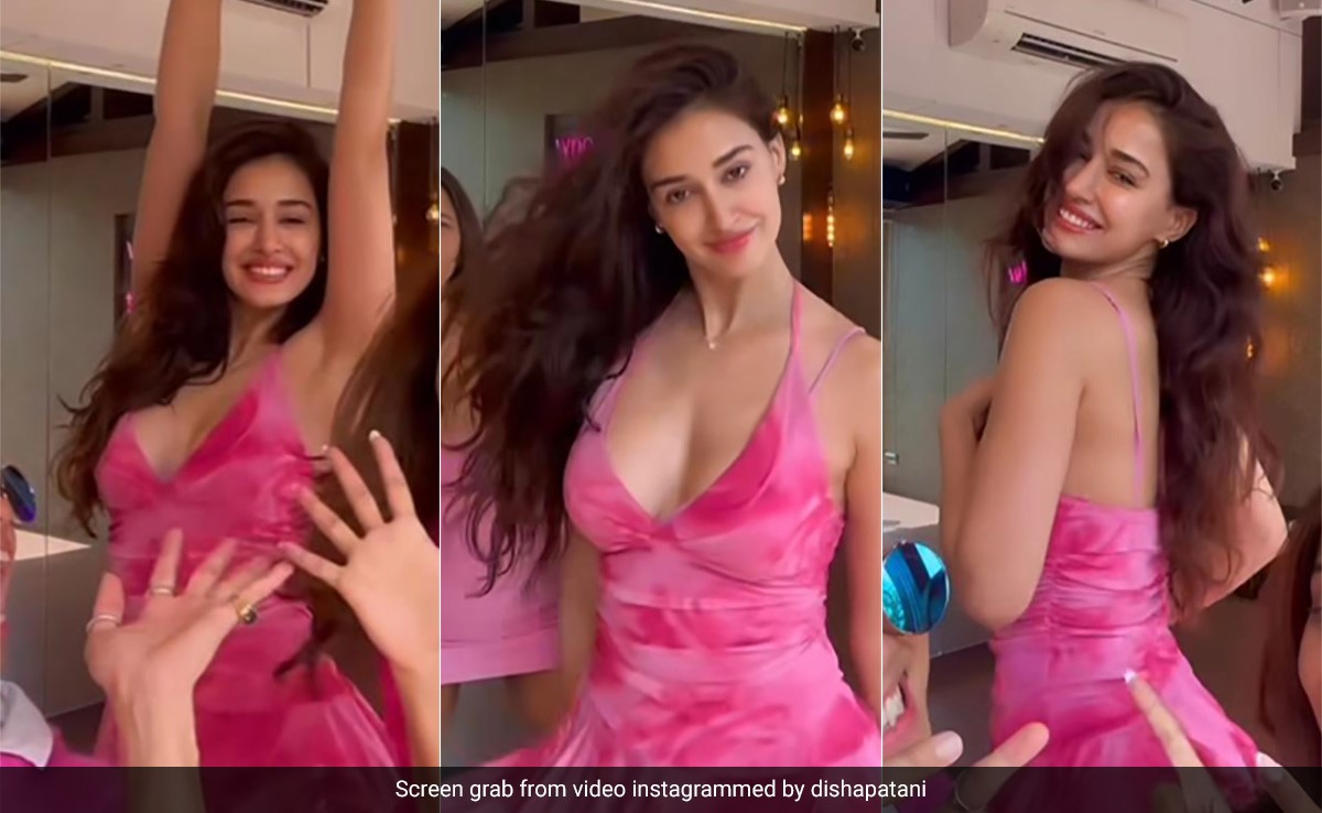 Disha Patani And Squad Demo 5 Ways To Wear Barbie Pink. Don't <i>Fikar</i>, Just Follow