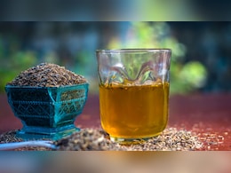 हर रोज अजवाइन का पानी पीने से क्या होता है, आर्युवेदिक डॉक्टर ने बताया इसको पीने और बनाने का सही तरीका हर रोज अजवाइन का पानी पीने से क्या होता है, आर्युवेदिक डॉक्टर ने बताया इसको पीने और बनाने का सही तरीका