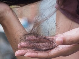 अनार के बीज से तैयार तेल आपके बालों का झड़ना रोकेगा और बाल करेगा, यहां जानिए लगाने का तरीका अनार के बीज से तैयार तेल आपके बालों का झड़ना रोकेगा और बाल करेगा, यहां जानिए लगाने का तरीका